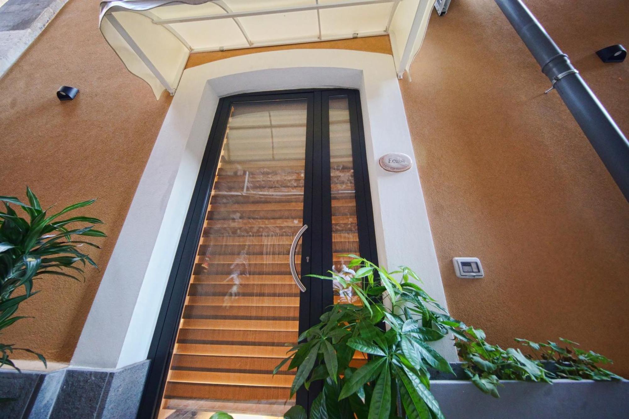 Dentro Il Teatro *